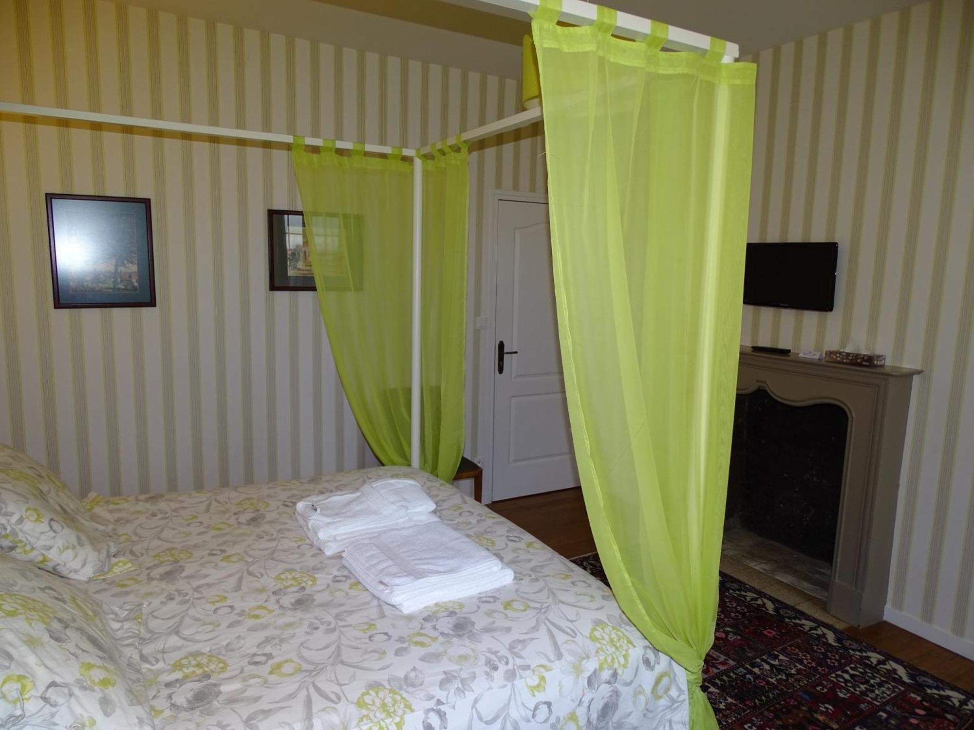 Manoir Saint Martin Bed & Breakfast Percy  Exterior foto